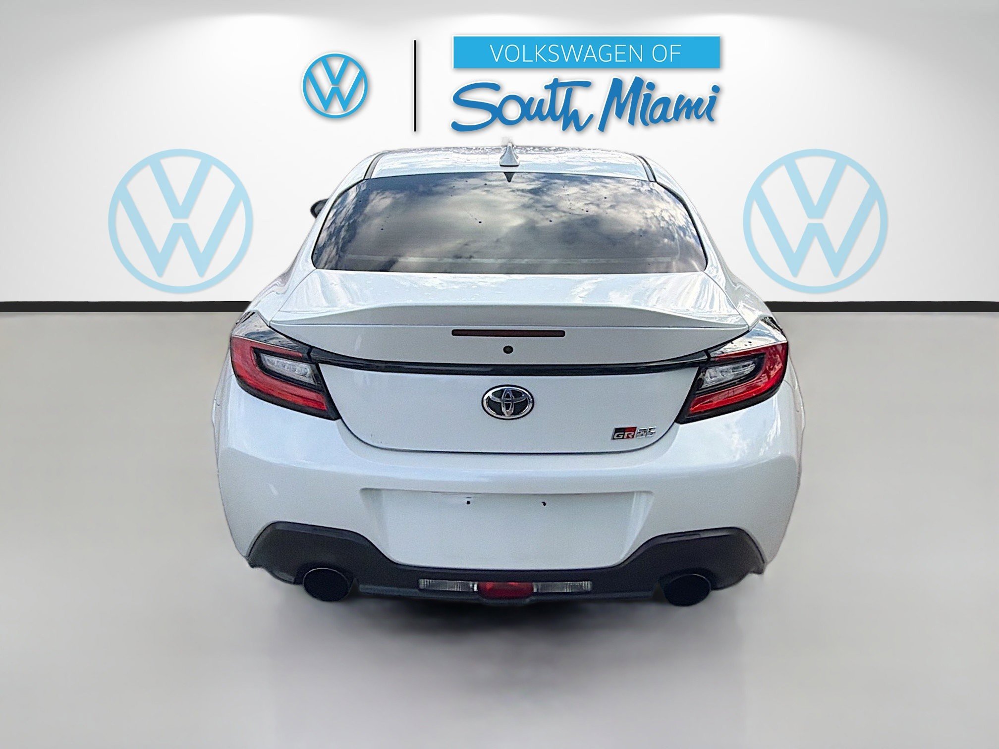 Used 2023 Toyota GR86 Premium image 6