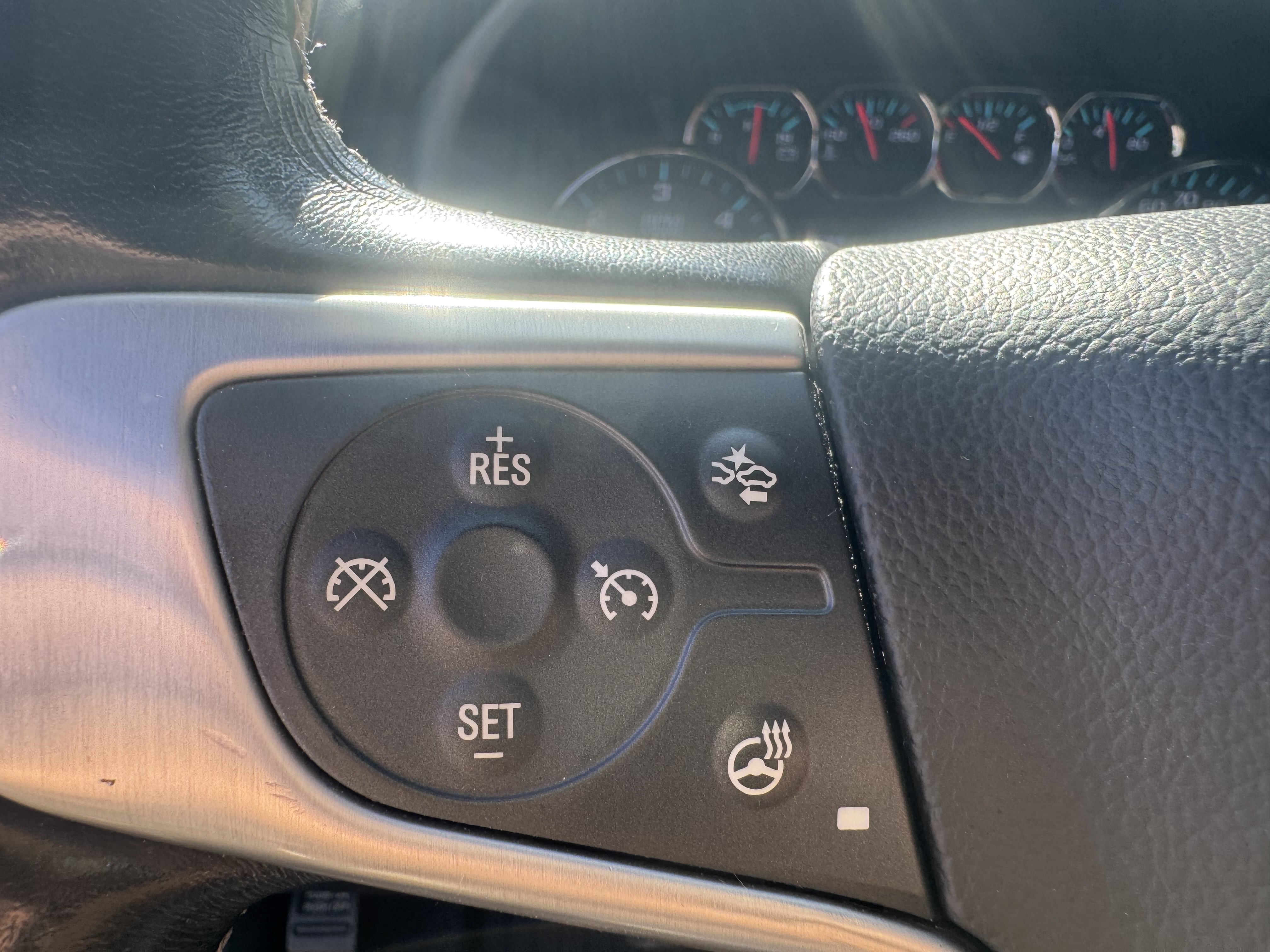 Used 2018 GMC Sierra 1500 SLT AWD/4WD image 12