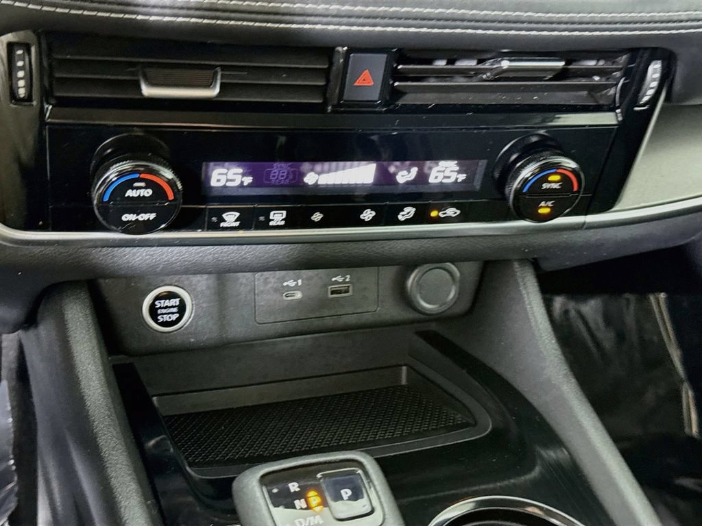Certified 2021 Nissan Rogue SV AWD/4WD image 7