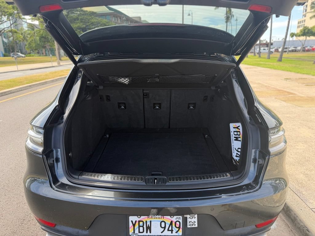 Used 2020 Hyundai Venue SE FWD image 12