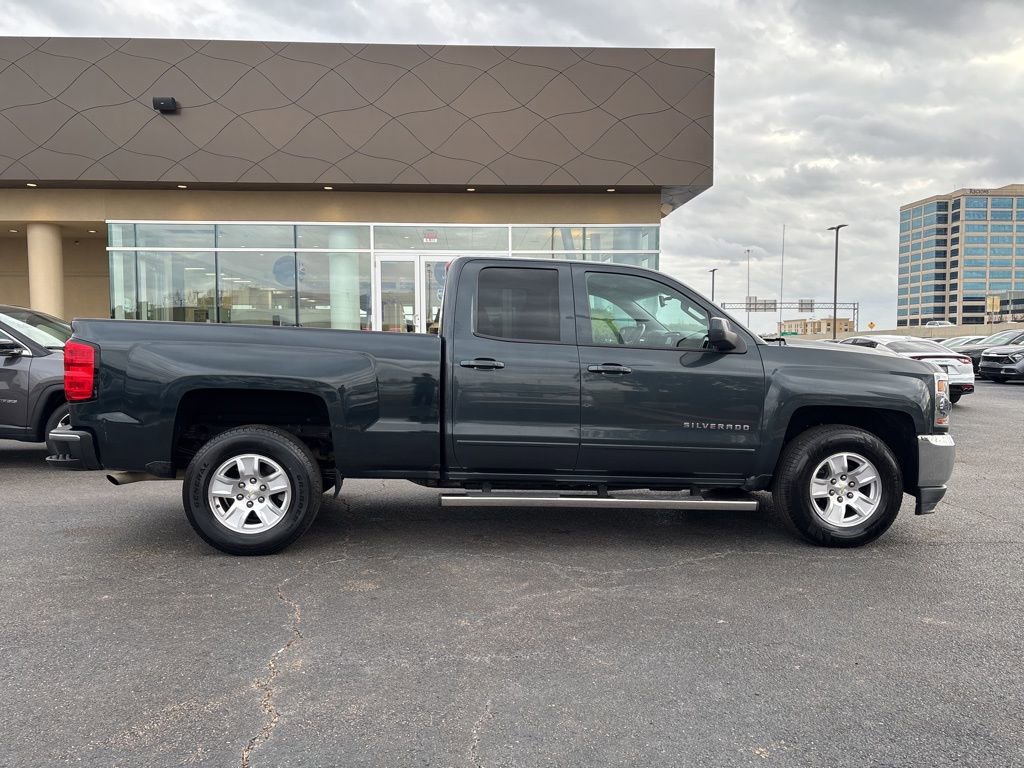 Used 2018 Chevrolet Silverado 1500 LT image 4