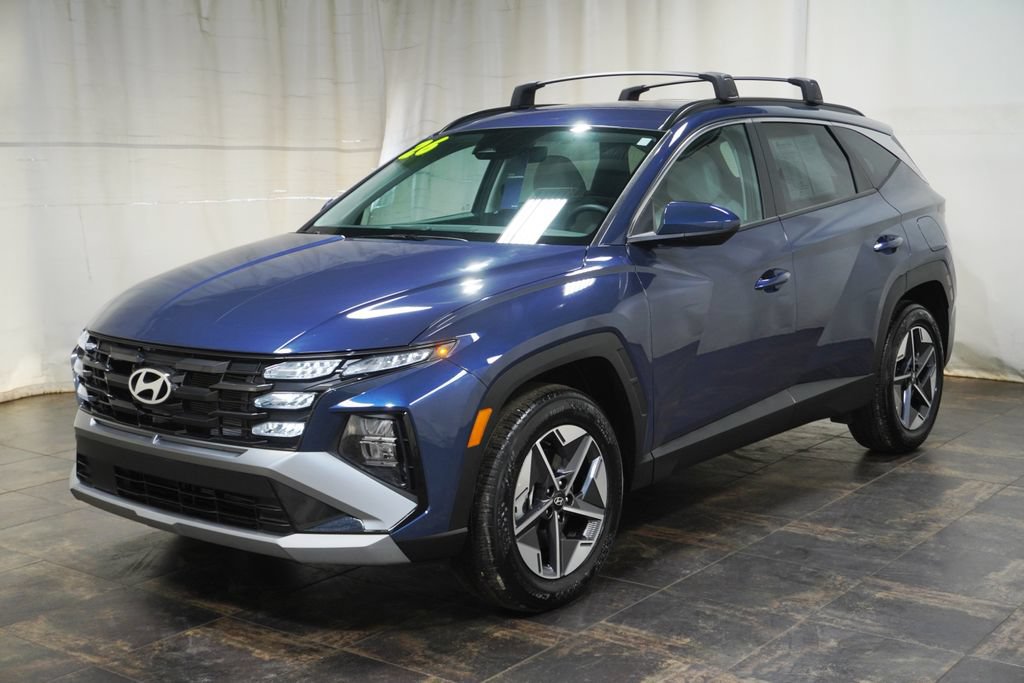 Certified 2026 Hyundai Tucson SEL Plus AWD/4WD image 2