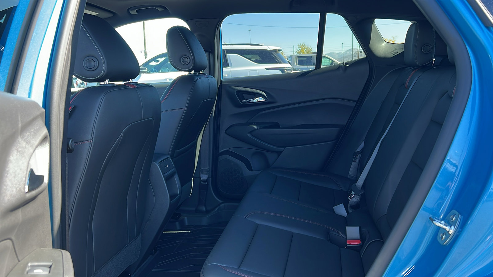 New 2026 Chevrolet Trax RS w/ Sunroof Package image 13