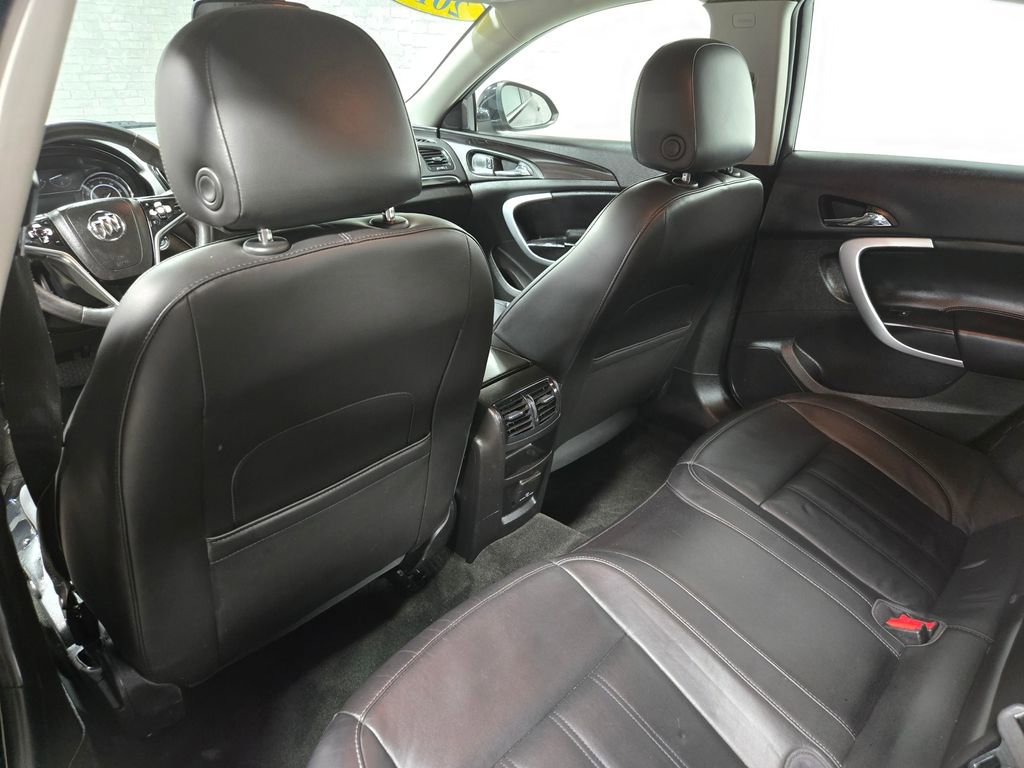 Used 2016 Buick Regal Premium image 32
