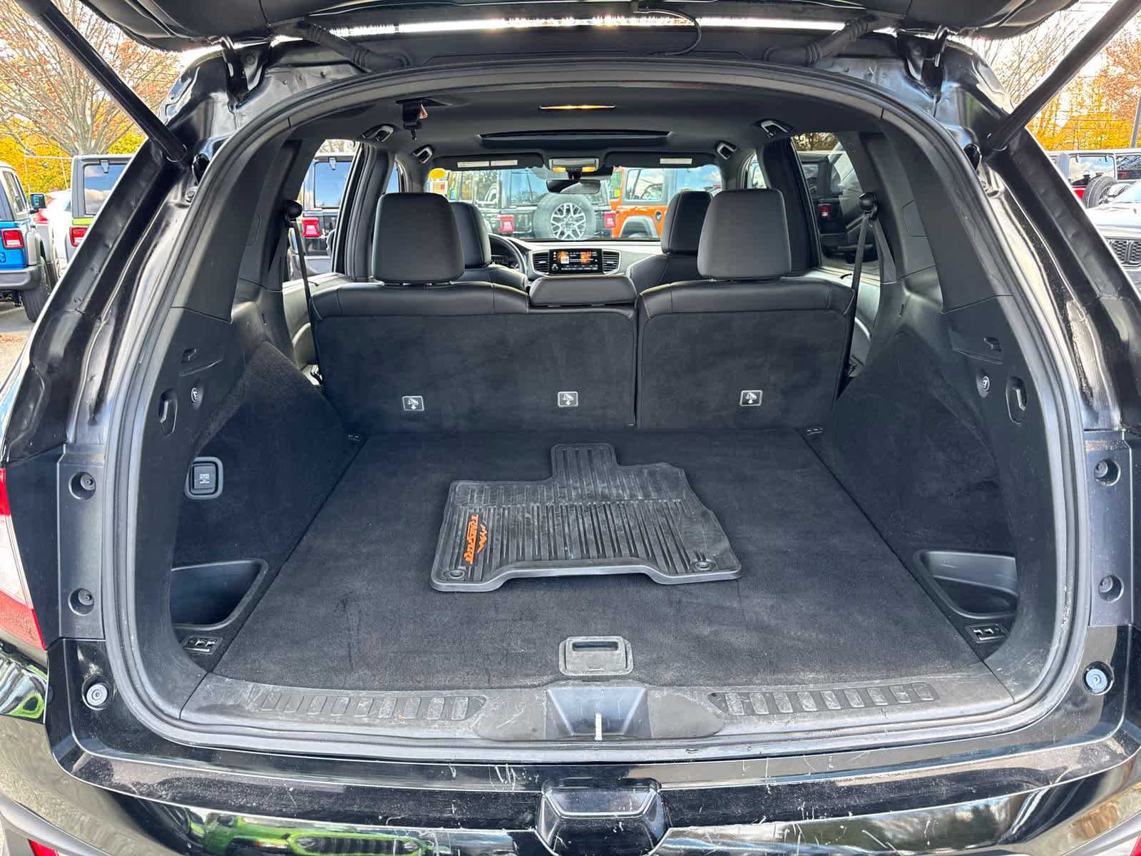 Used 2023 Honda Passport TrailSport image 38