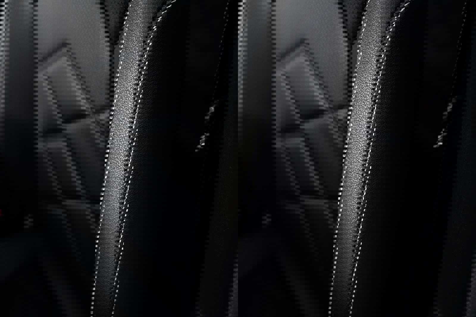 Used 2025 Volkswagen Atlas SE image 23