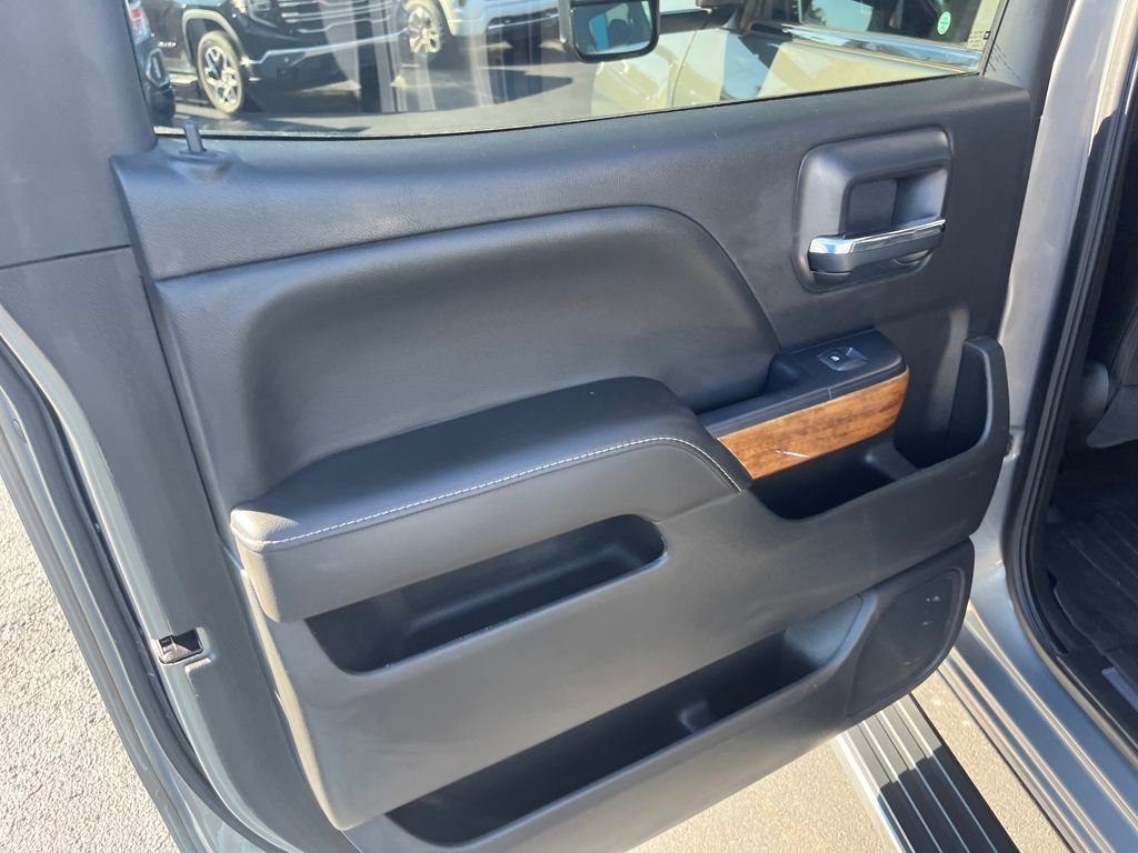 Used 2017 Chevrolet Silverado 1500 High Country image 23