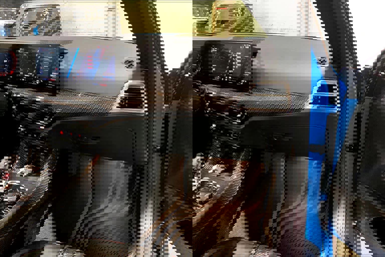 Used 2025 BMW M4 CS image 16