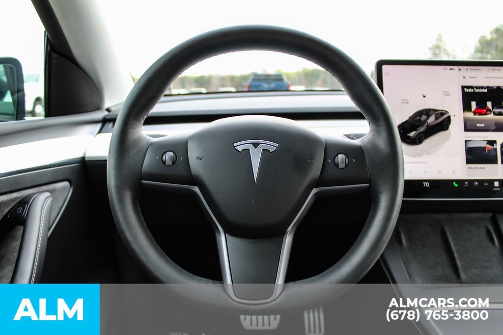 Used 2024 Tesla Model Y Performance image 25