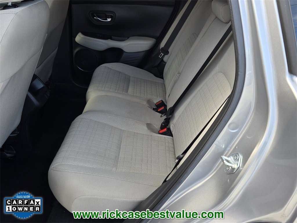 Used 2023 Honda HR-V LX image 12