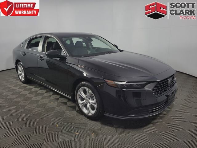 Used 2025 Honda Accord LX image 1