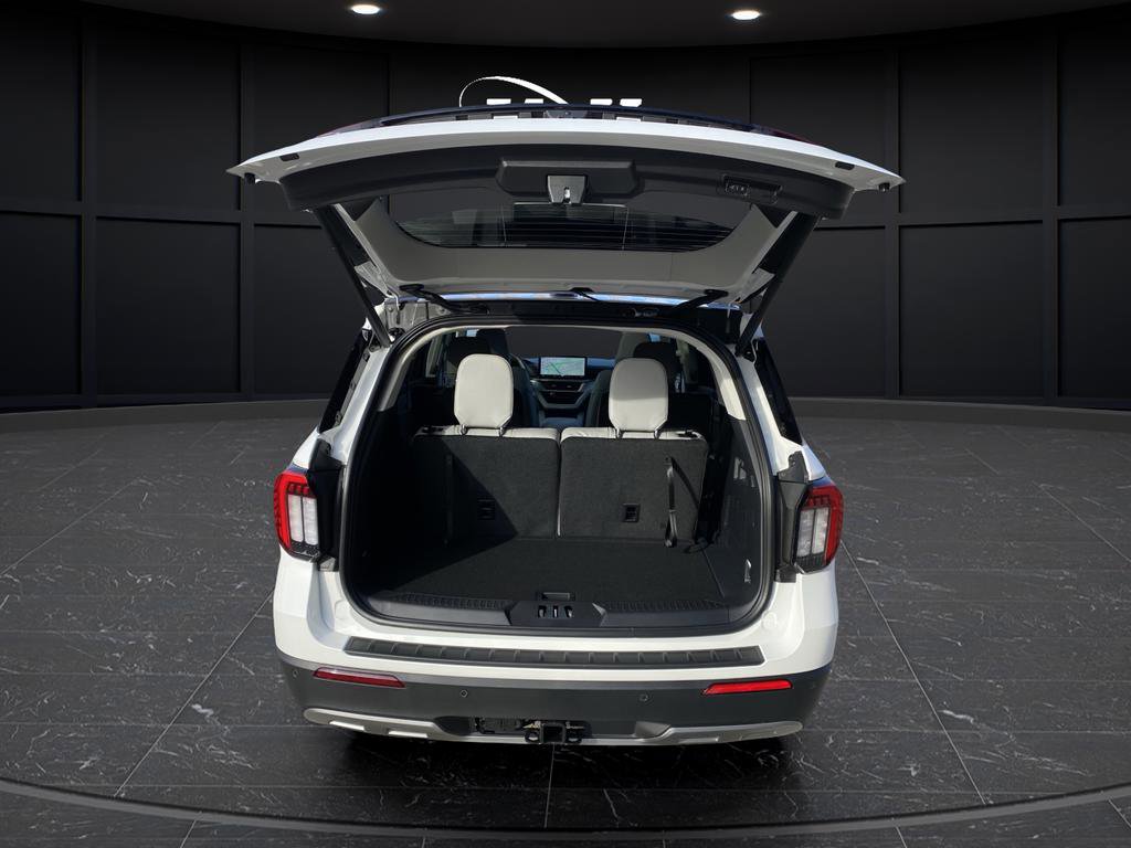 New 2026 Ford Explorer Active w/ Active Comfort Package image 16
