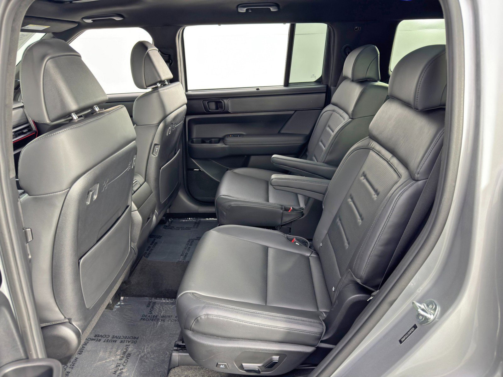 Used 2025 Hyundai Santa Fe Calligraphy image 44