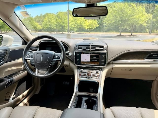 Used 2019 Lincoln Continental Select FWD image 19