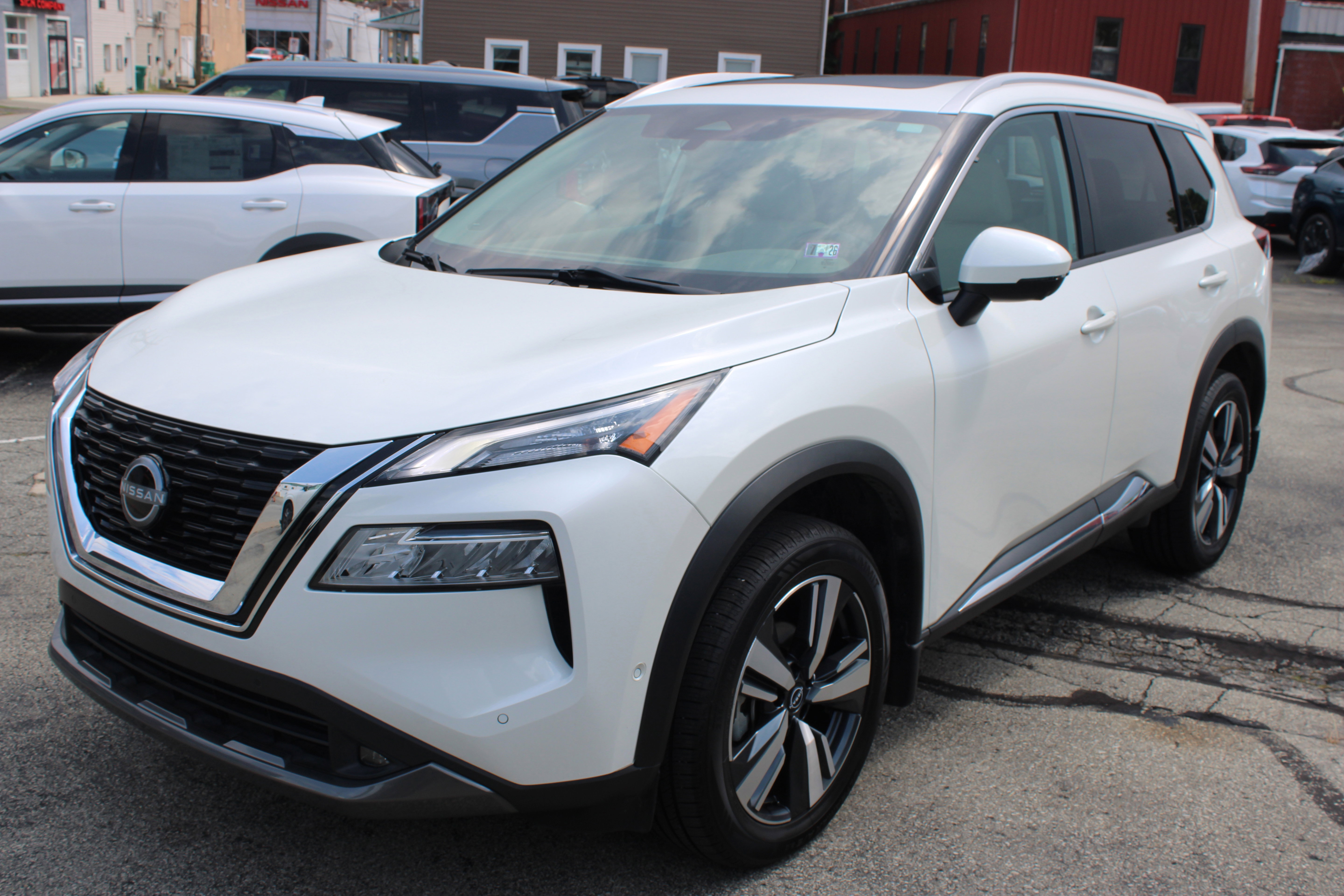 Certified 2022 Nissan Rogue SL w/ SL Premium Package