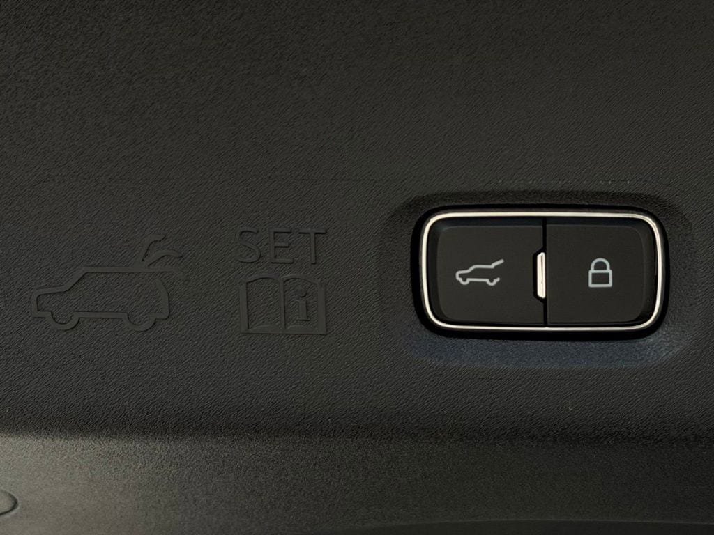 New 2026 Ford Expedition Active image 62