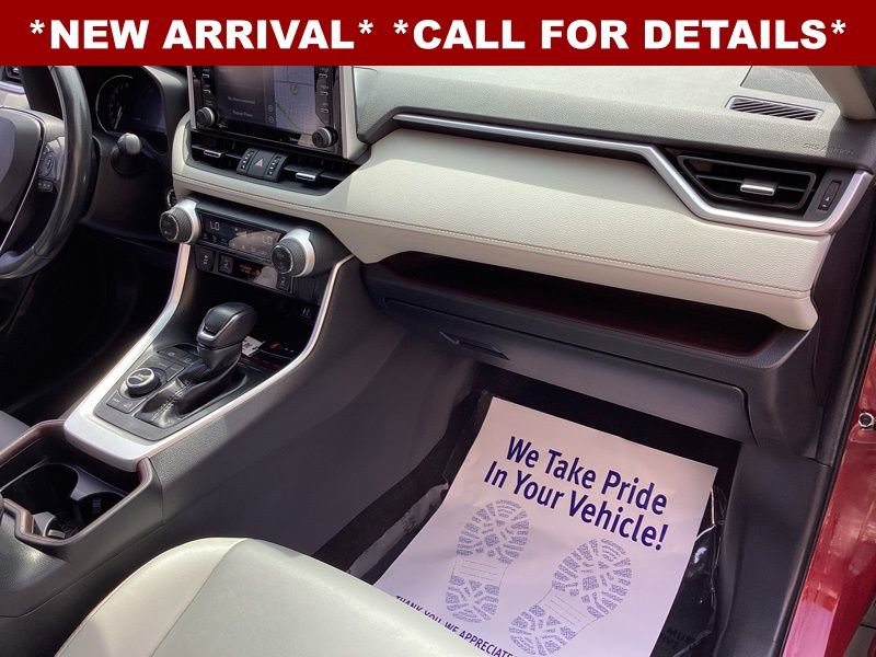 Used 2019 Toyota RAV4 Limited w/ All Weather Liner Package image 20