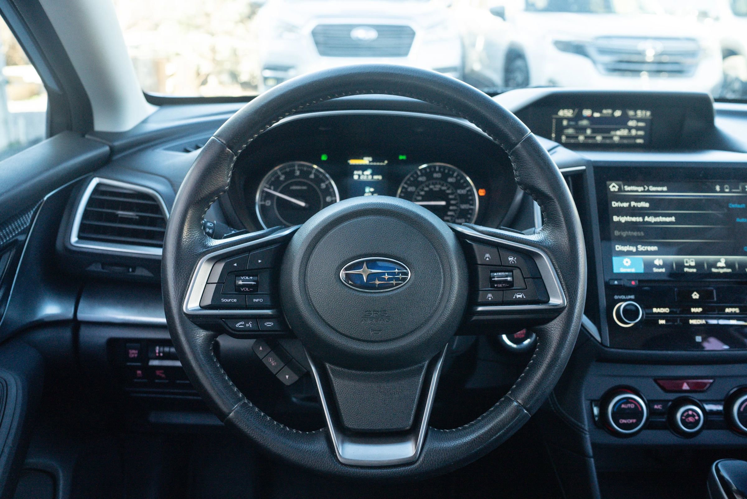 Used 2017 Subaru Impreza 2.0i Limited image 11