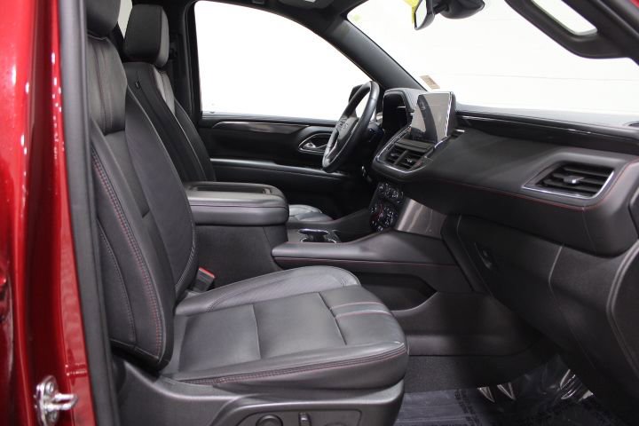 Used 2023 Chevrolet Tahoe RST w/ Luxury Package AWD/4WD image 27