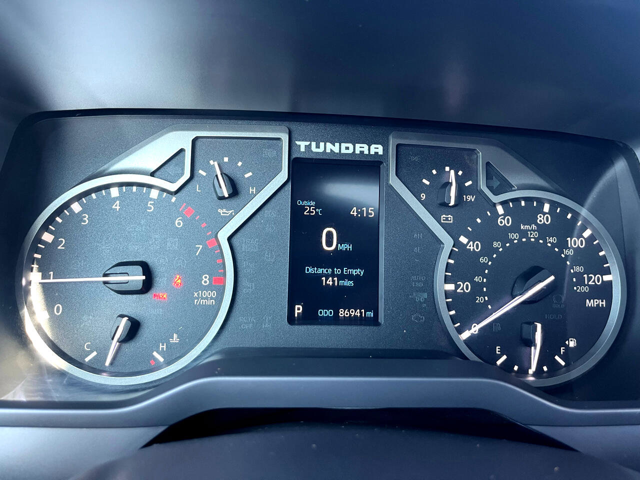 Used 2022 Toyota Tundra Limited image 15