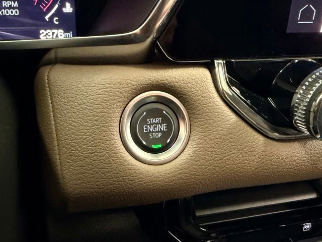 Certified 2025 GMC Canyon Denali AWD/4WD image 17