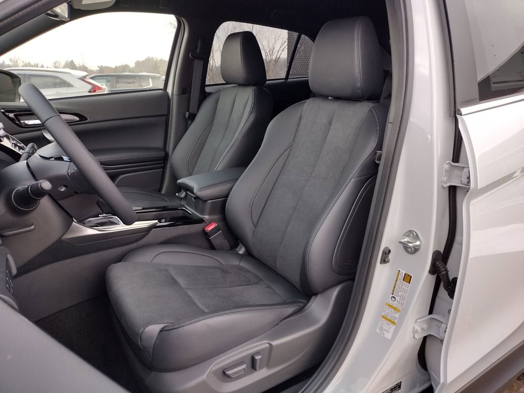 New 2026 Mitsubishi Eclipse Cross Black Edition image 6