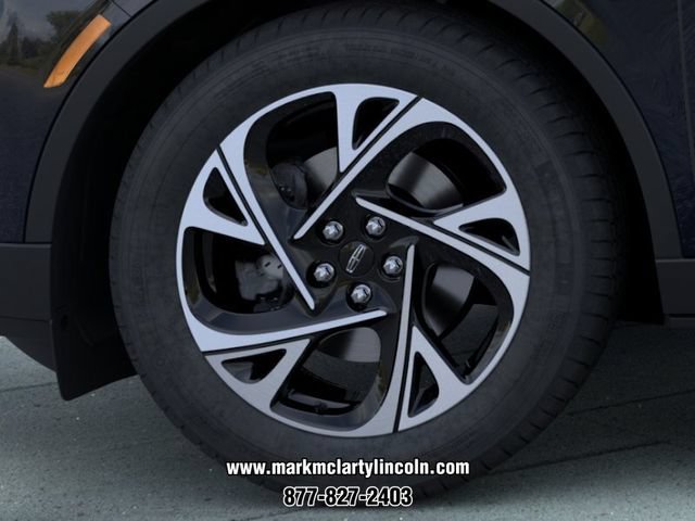 New 2026 Lincoln Nautilus Premier AWD/4WD image 19