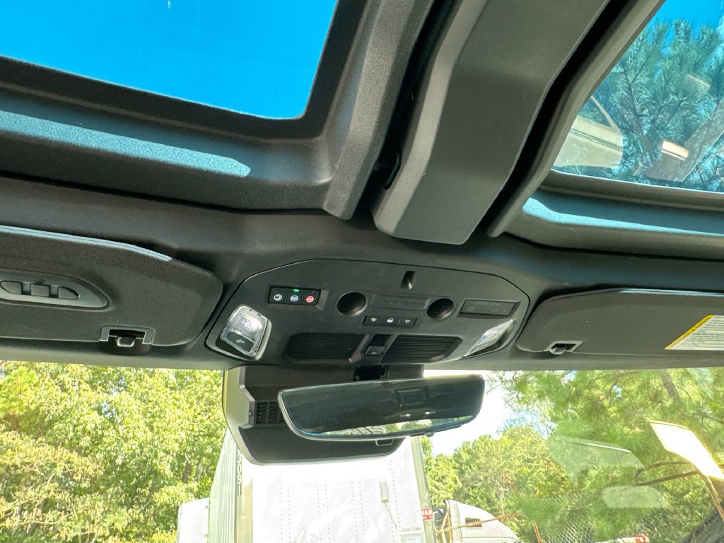 Used 2024 GMC Hummer EV 3X w/ Omega Edition AWD/4WD image 19