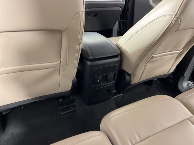 Used 2024 Ford Explorer XLT w/ Equipment Group 202A RWD image 44