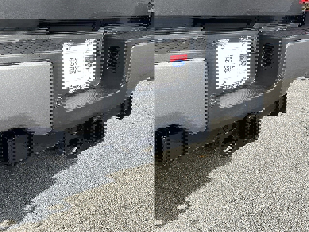 New 2026 Ford F250 Platinum image 31