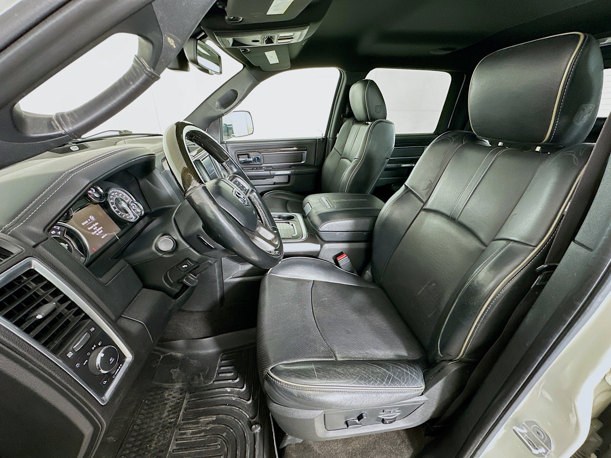 Used 2017 RAM 1500 Limited image 13