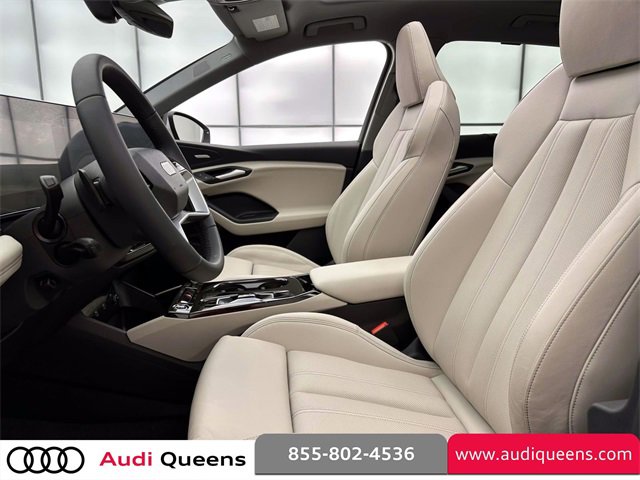 Used 2025 Audi Q6 e-tron Premium Plus image 12