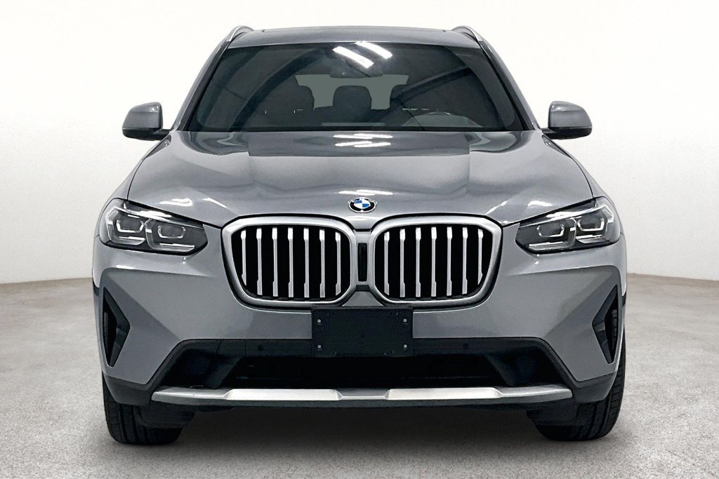 Used 2023 BMW X3 sDrive30i RWD image 3