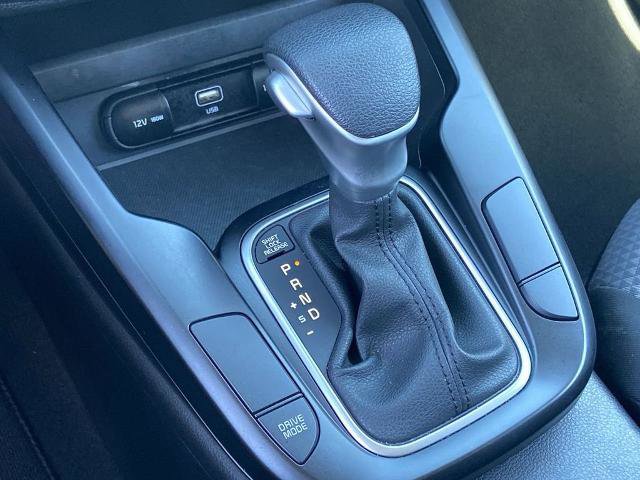 Used 2025 Kia Soul LX w/ LX Technology Package image 11