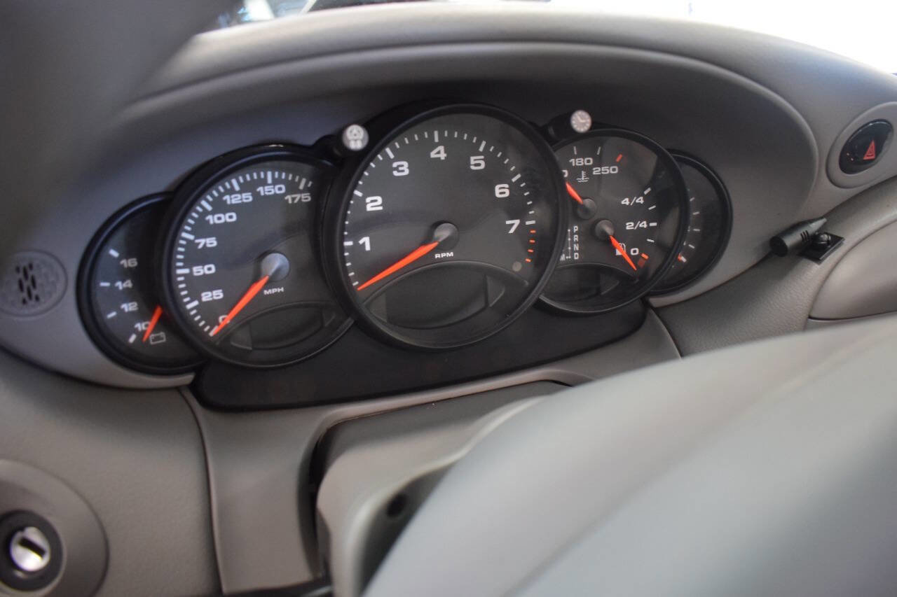 Used 2000 Porsche 911 Carrera image 50