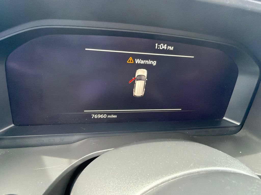 Used 2021 Nissan Rogue Platinum FWD image 14
