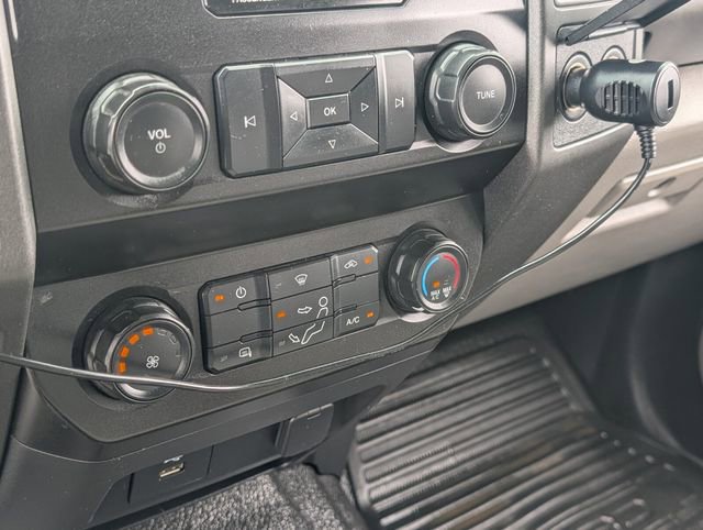 Used 2020 Ford F250 XL w/ Power Equipment Group image 20