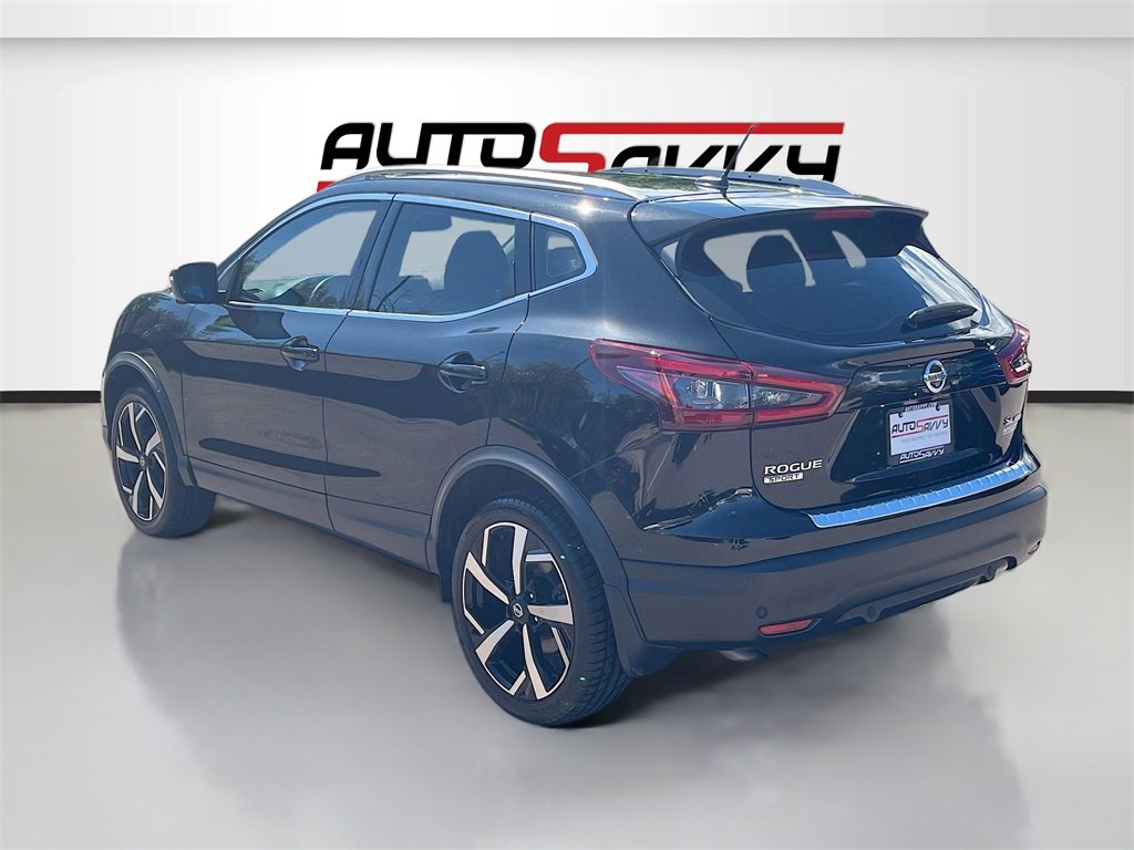Used 2022 Nissan Rogue Sport SL w/ Premium Package image 5