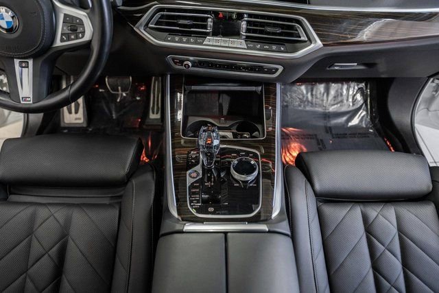 Used 2023 BMW X5 xDrive40i w/ M Sport Package image 30