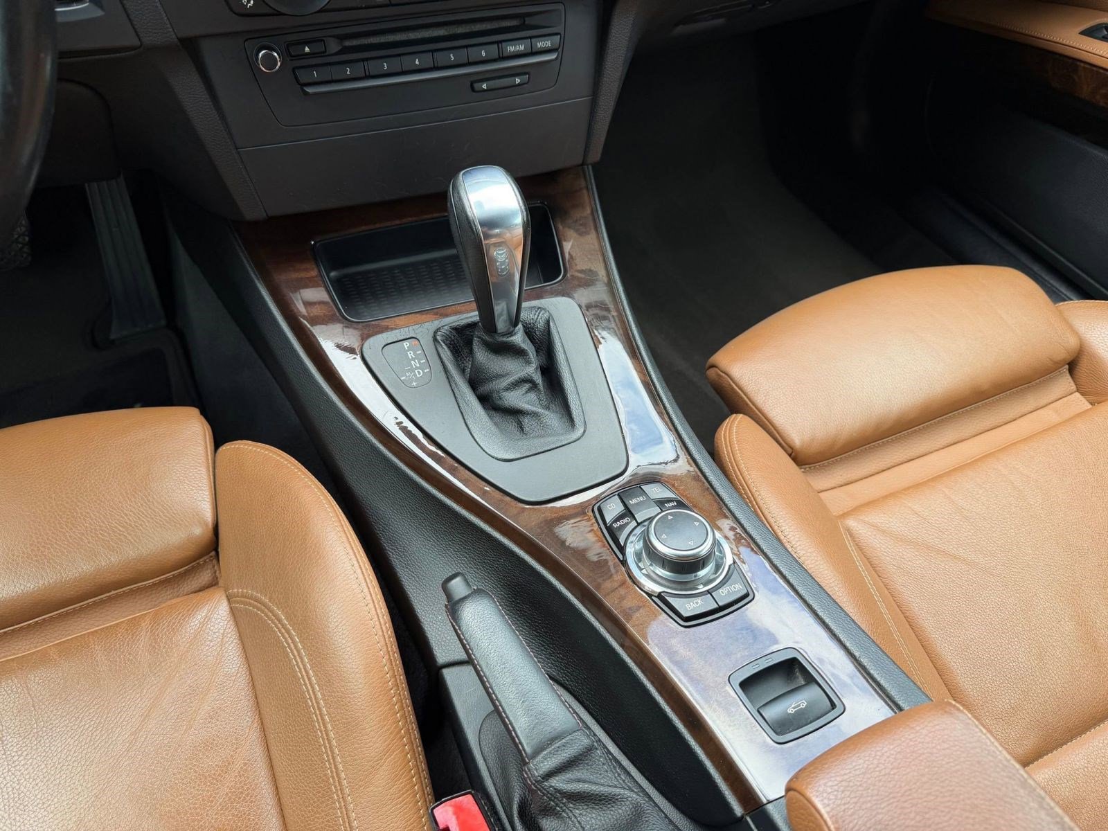 Used 2011 BMW 335i Convertible RWD image 15