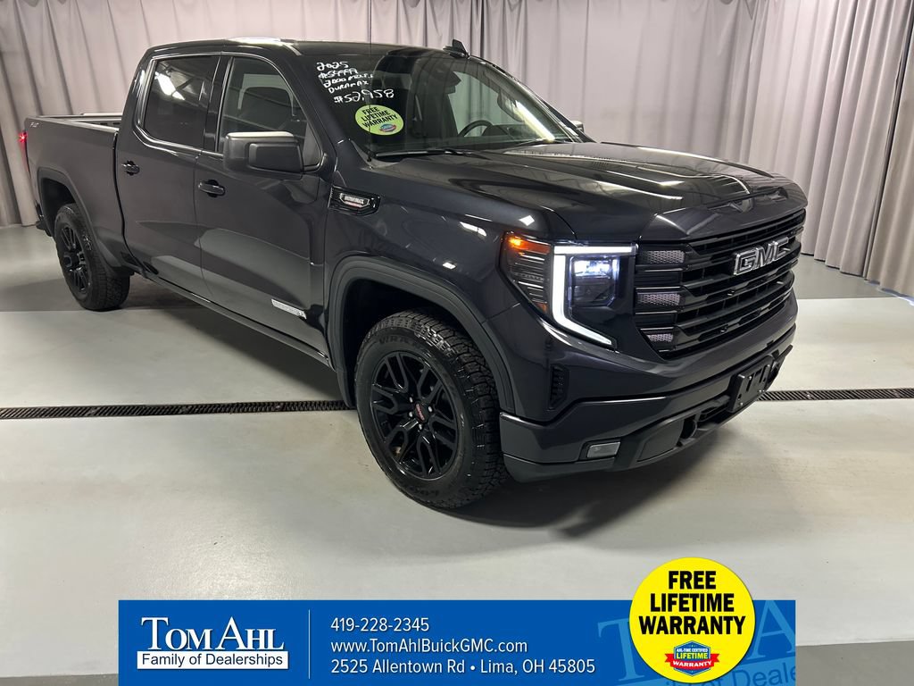 Used 2025 GMC Sierra 1500 Elevation w/ LPO, Elevation Black Package AWD/4WD 360° Tour