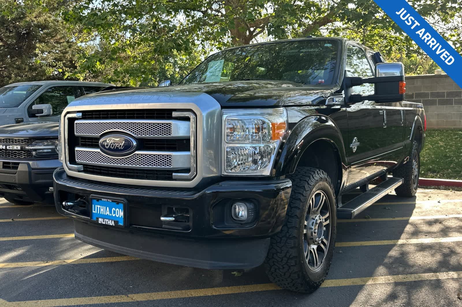 Used 2016 Ford F250 Platinum w/ FX4 Off-Road Package AWD/4WD video 1