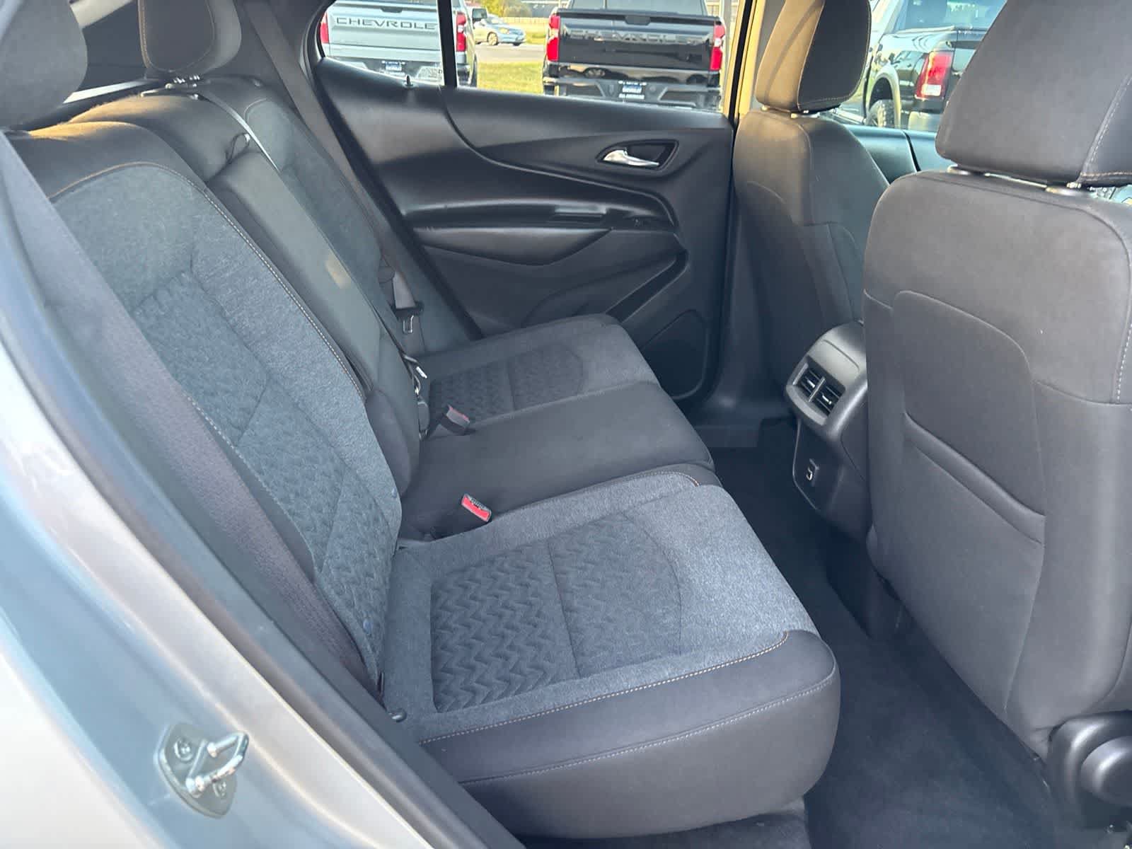 Used 2022 Chevrolet Equinox LT AWD/4WD image 12