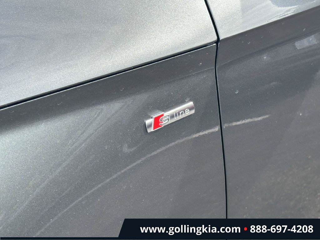 Used 2024 Audi Q5 2.0T Premium w/ Convenience Package AWD/4WD image 8