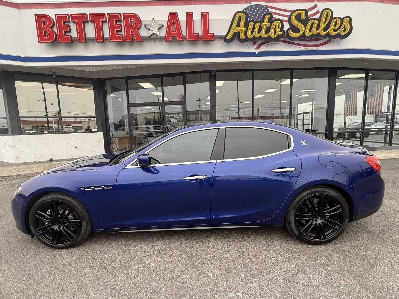 Used 2015 Maserati Ghibli RWD image 4