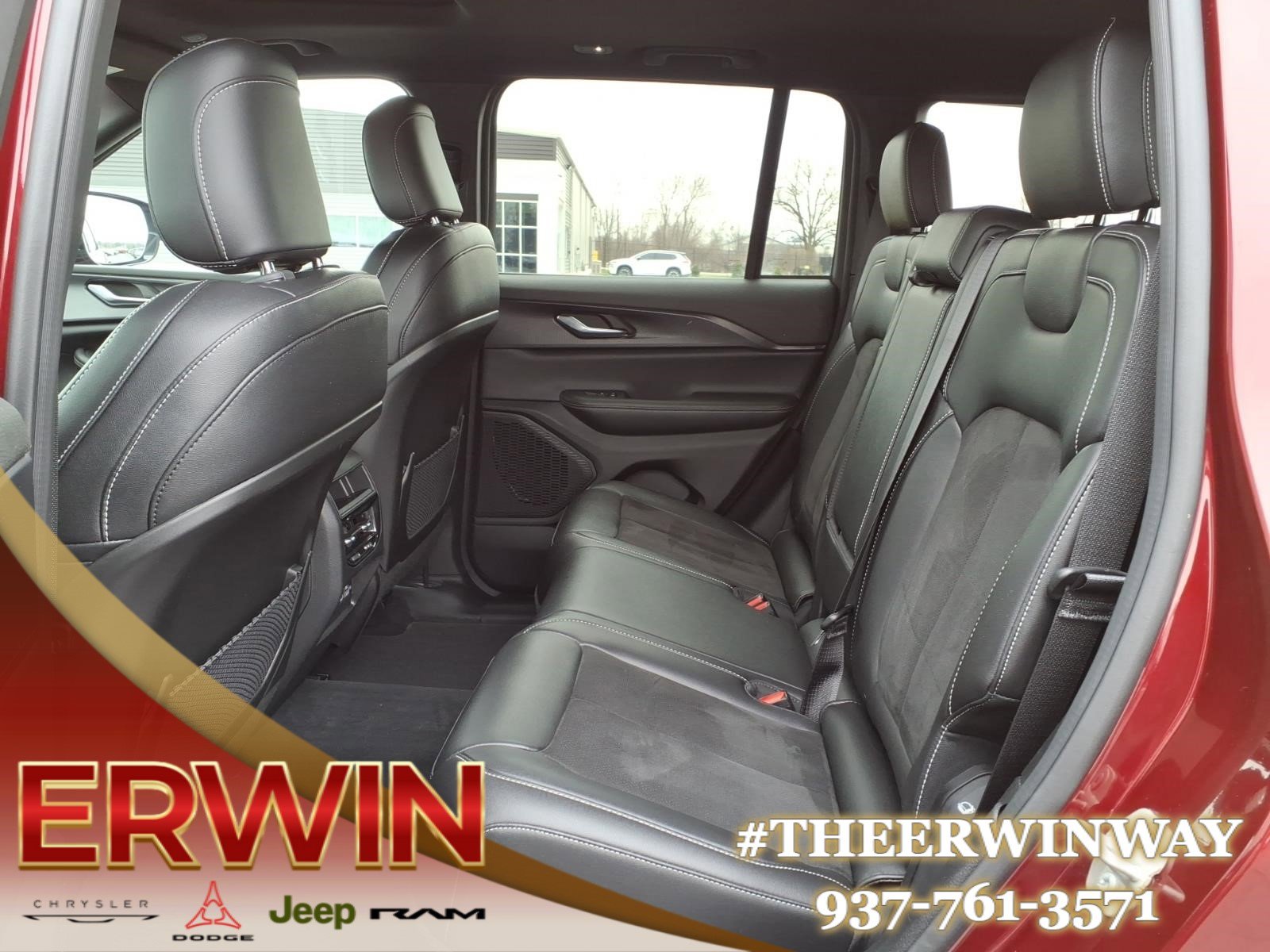 Certified 2024 Jeep Grand Cherokee Altitude AWD/4WD image 25