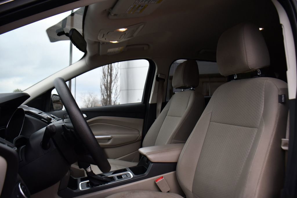 Used 2017 Ford Escape SE FWD image 13