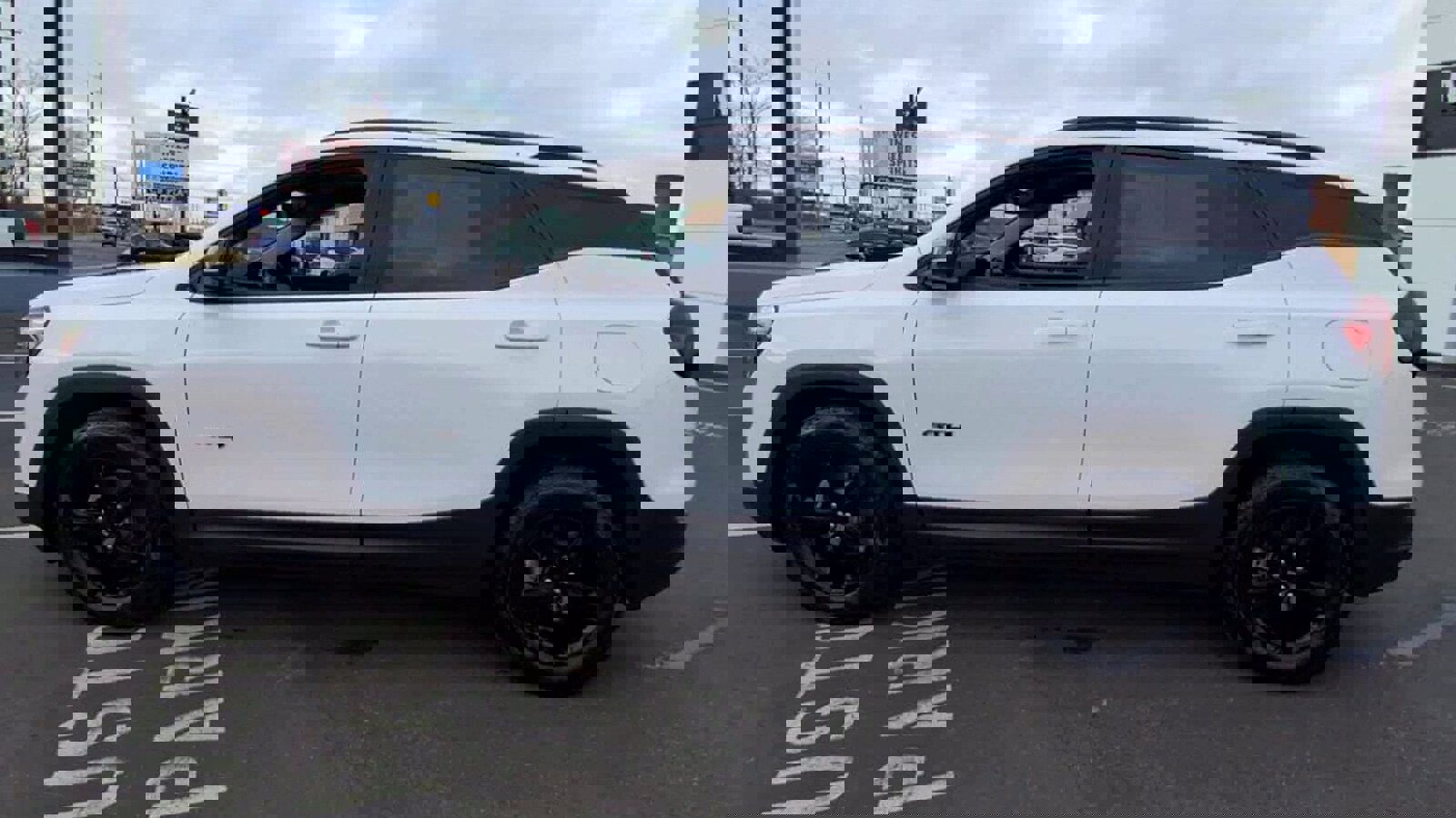 Certified 2022 GMC Terrain AT4 w/ Infotainment Package II image 5