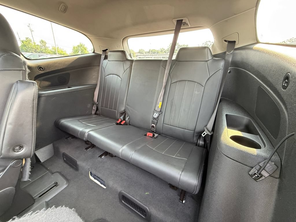 Used 2017 Chevrolet Traverse Premier AWD/4WD image 25