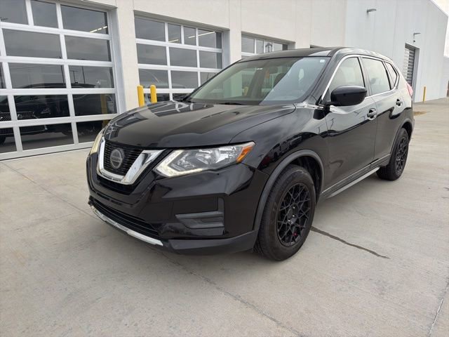 Used 2018 Nissan Rogue S image 7